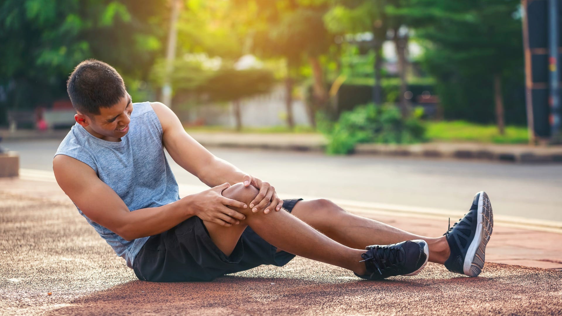 Pain in the Medial Collateral Ligament While Walking